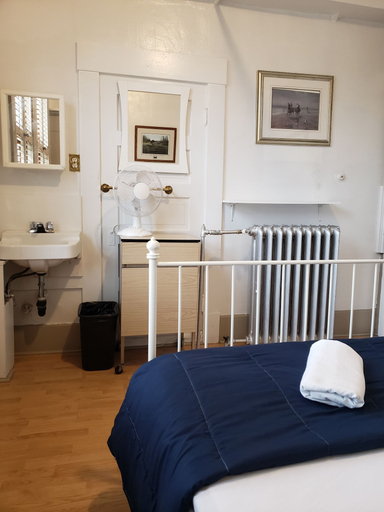 Bedroom 3, St Clair Hostel, Greater Vancouver