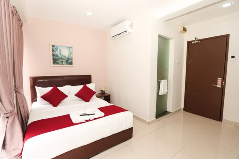 Bedroom 3, De Royal Hotel, Ampang