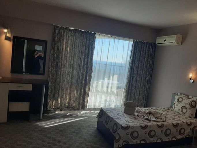Bedroom 2, Silver Hotel, Varna