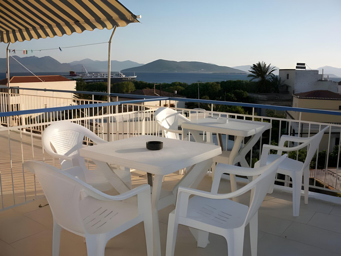 Others 4, Hotel Marmarinos, Attica