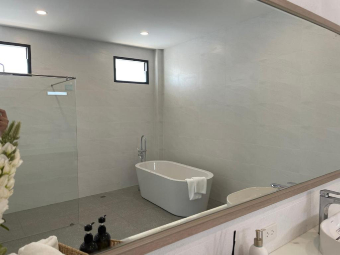 Bathroom 3, Karisma Private Villa Pattaya, Pattaya