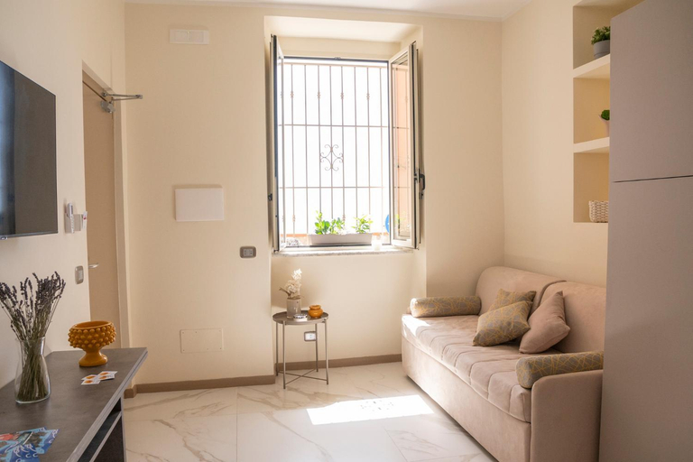 Others 2, Belma Aparthotel and Rooms, Salerno