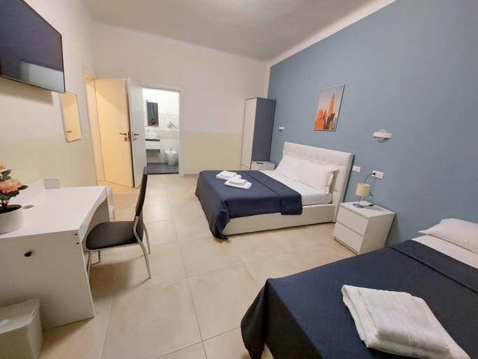 Bedroom 15