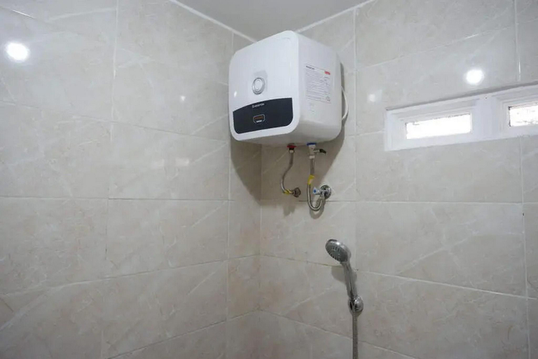 Bathroom 21