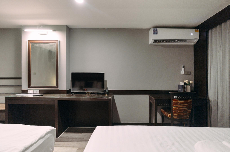 Bedroom 9