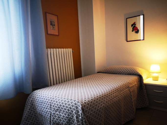 Others 5, ALBERGO BALDAZZI 1916, Pavia