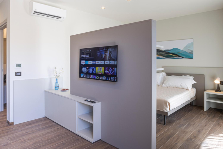 Bedroom 12