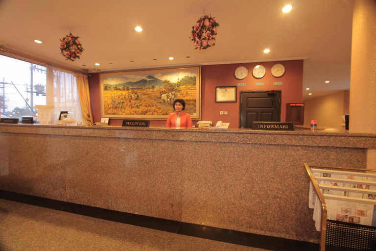 Others 3, Hotel Sinar 2, Surabaya