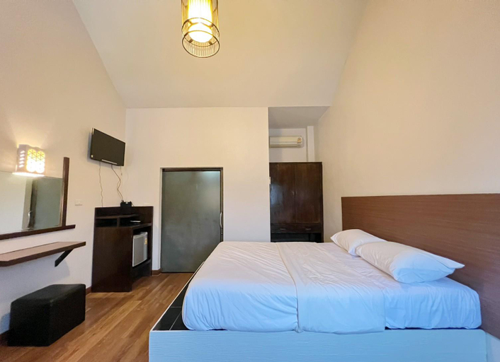 Bedroom 9