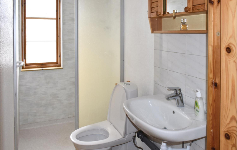 Bathroom, 0-Bedroom Holiday Home In Borrby, Simrishamn