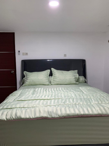 Bedroom 2, Casapedian 004 Mansyur Residence Apartment Medan, Medan