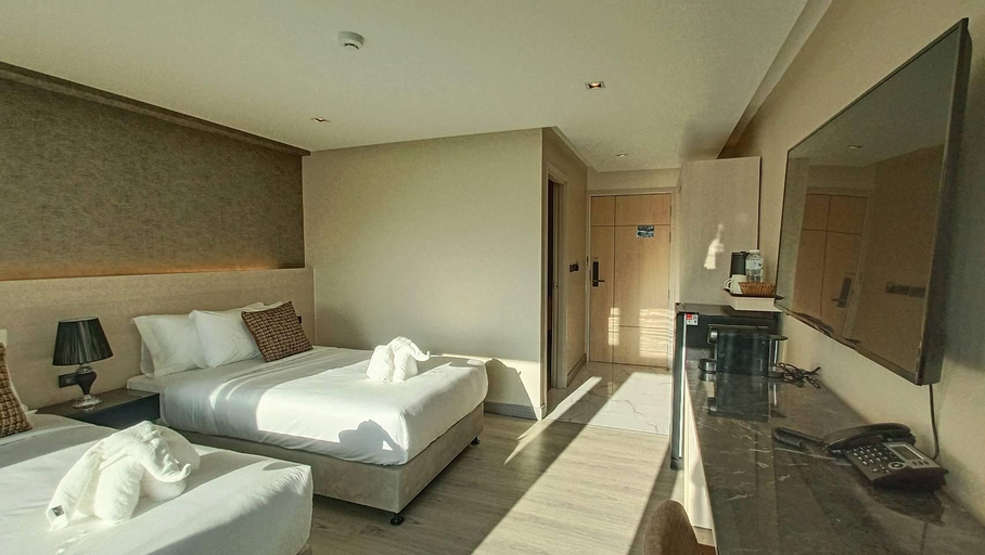 Bedroom 13