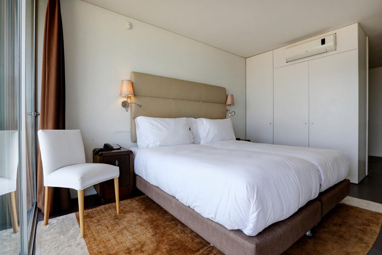 Bedroom 25