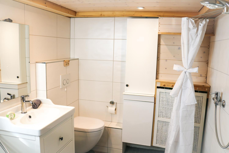 Others 5, Wolfsgrund Villa und/oder Apartment - Luxus in Seenahe mit tollem Garten, Breisgau-Hochschwarzwald