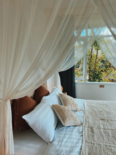 Bedroom 16