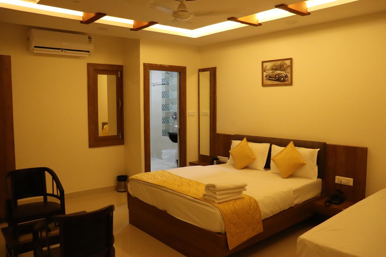 Others 3, Hotel JMB, Jodhpur