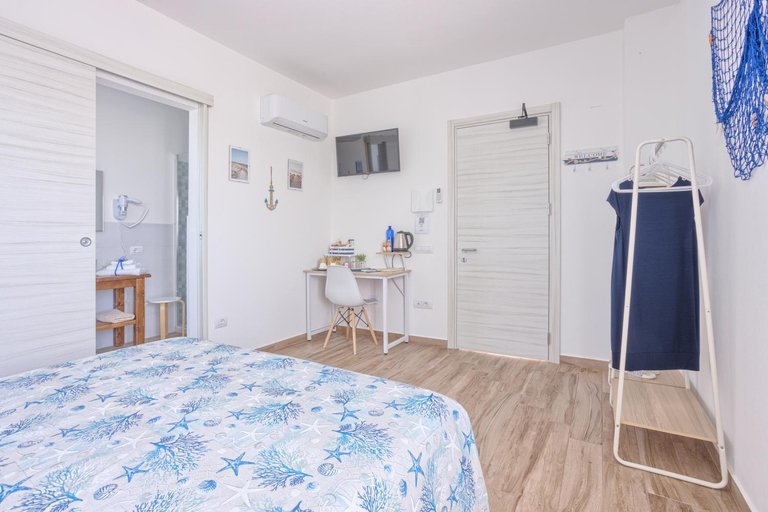 Others 4, LANTERNA DEL DELTA Guest House, Rovigo