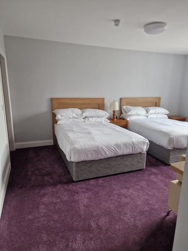 Others 3, Home Inn