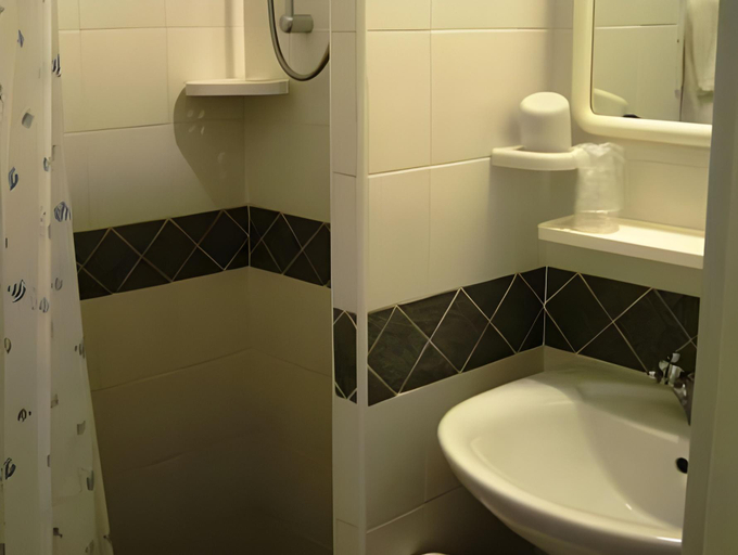 Bathroom 4, Hotel Elios, Rimini