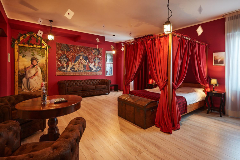 Bedroom 4, Binario Magic Hotel, Bergamo