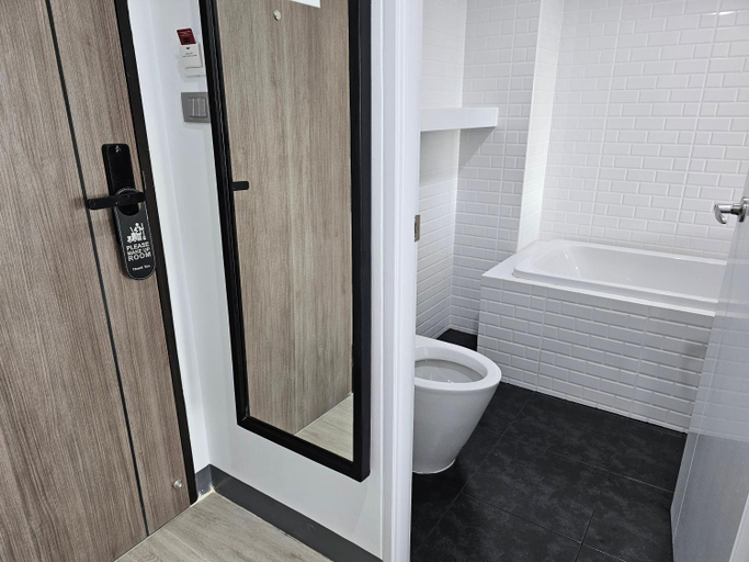 Bathroom 5