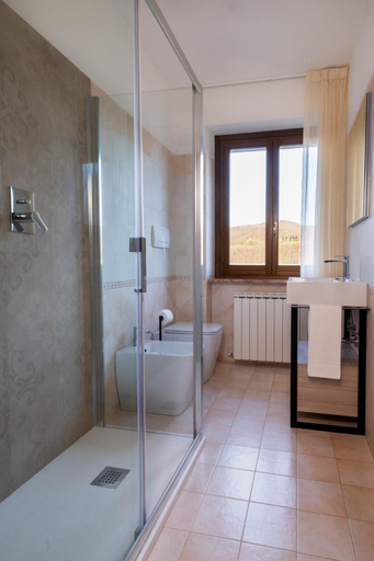 Bathroom 3, Relais Parco Del Subasio, Perugia