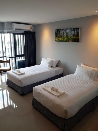 Bedroom 12