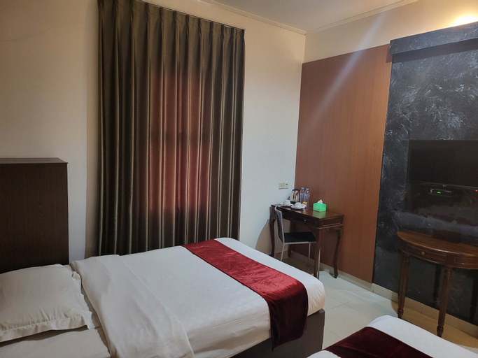 Bedroom 6