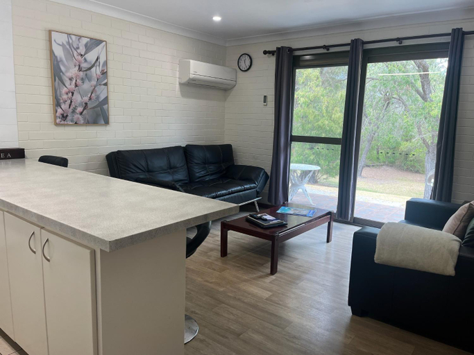 Dining Room 12
