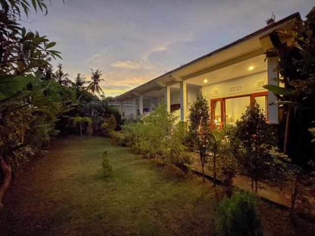 Exterior & Views 2, Rumah Diyah , Karangasem