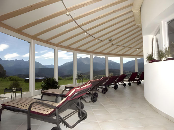 Others 4, Panoramahotel Obkircher, Bolzano