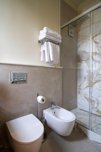 Bathroom 3
