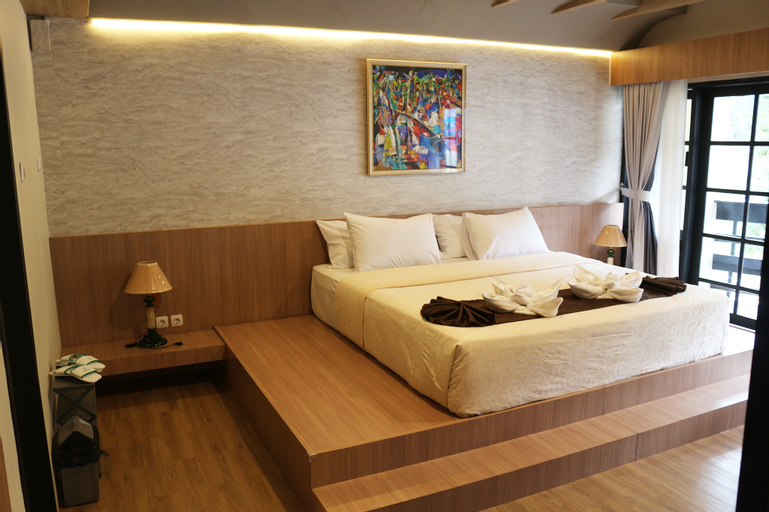 Bedroom 5