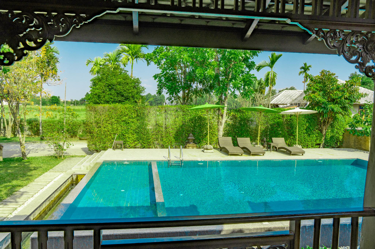 Swimming Pool 12