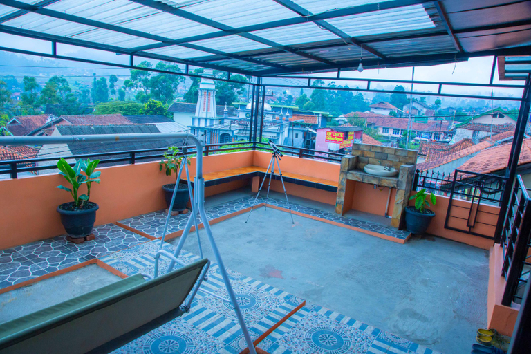 Others 1, Rumah Liburan Sakinah, Bandung