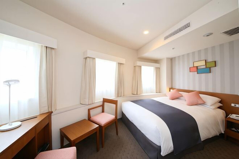 Bedroom 27