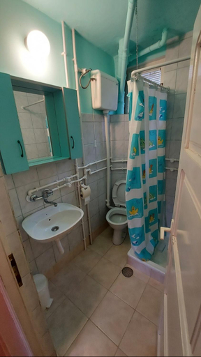 Others 4, Domacinstvo Jolovic, Kraljevo