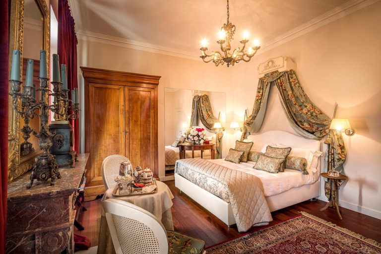 Bedroom 21