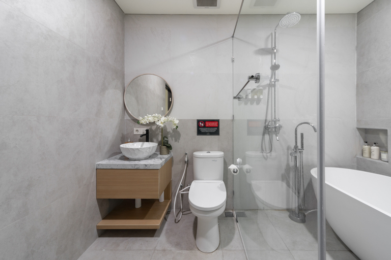 Bathroom 5, Verdant Bali Tirta Lepang, Denpasar