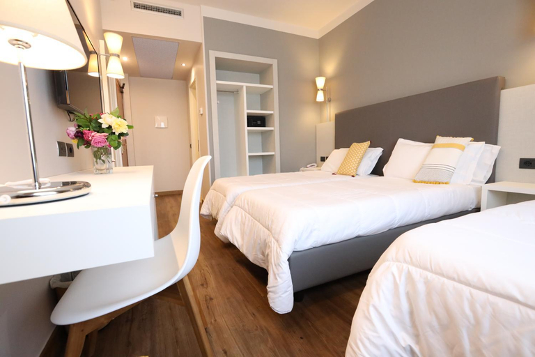 Bedroom 8