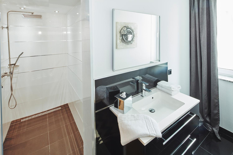 Bathroom 4, Kurhaus Design Boutique Hotel, Soest