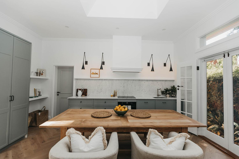 Dining Room 18
