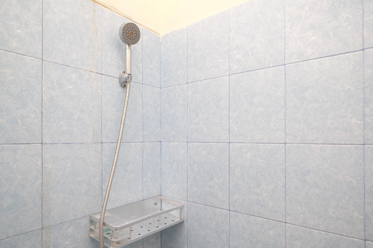 Bathroom 6