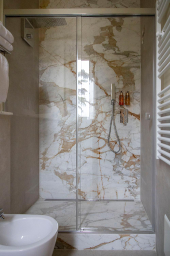 Bathroom 6