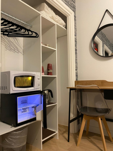 Others 5, Studios & chambres aux portes de Geneve, Haute-Savoie