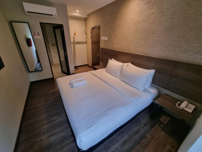 Bedroom 13