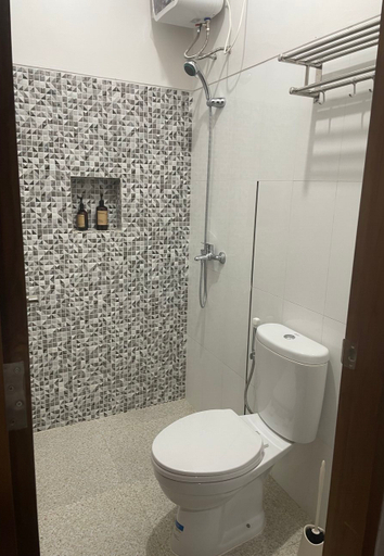 Bathroom 5, Homestay Omah Embun, Sleman