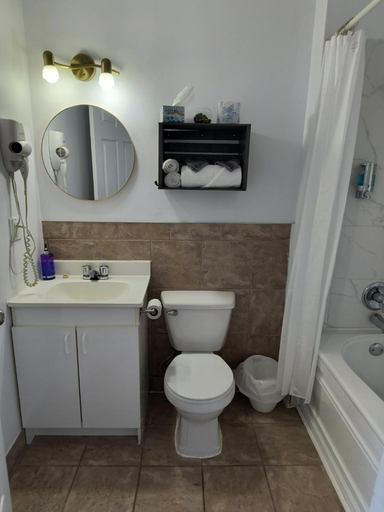 Bathroom 5, Motel Cabano-Relais, Témiscouata