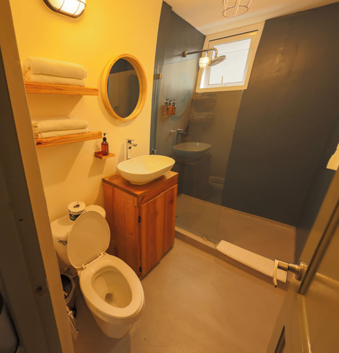 Bathroom 5, Edificio Bola de Oro, Panamá