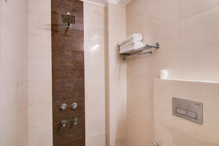 Bathroom 6